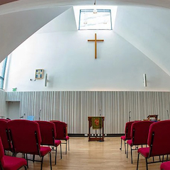 Crossway基督教中心用UG环球将人们聚集在一起